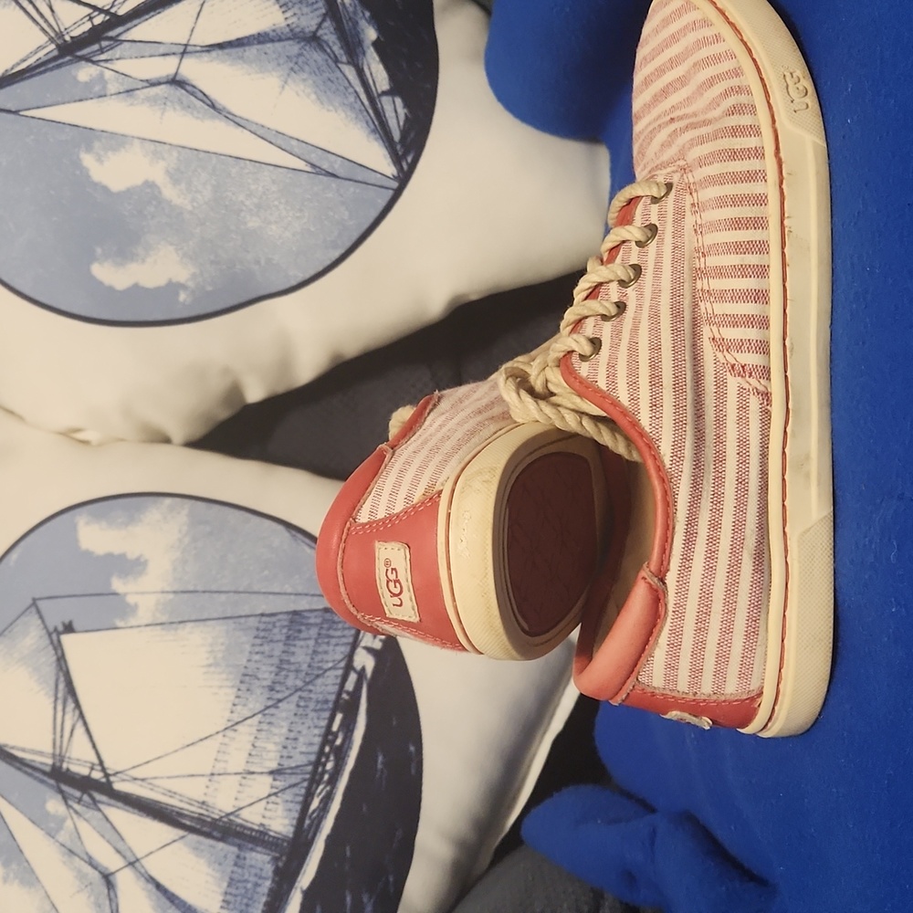 Make offer! UGG red/white sneakers (6.5) MAKE an offer!